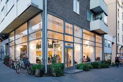 IPI Kulmakuppila kahvilan sisatilat Kalliossa