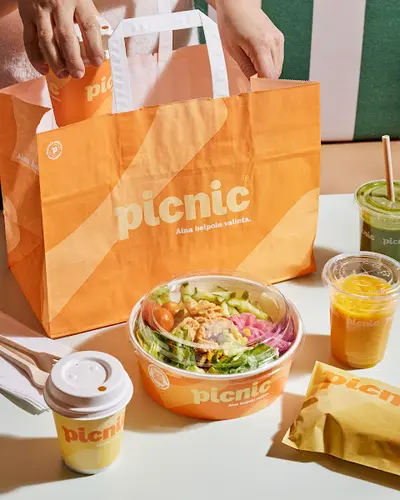 Fresh food at Picnic Topeliuksenkatu