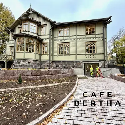 Cafe Bertha